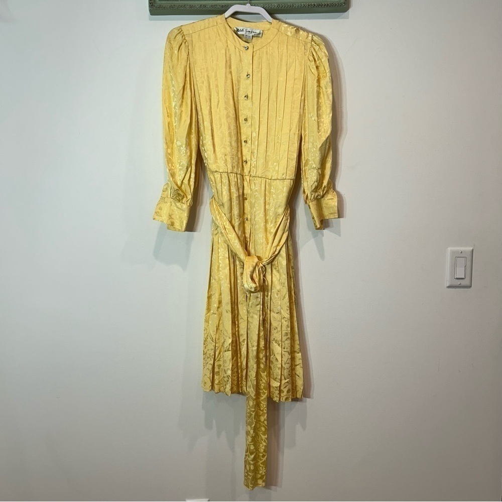 Vintage 1970s Adele Simpson yellow silk iridescent button up a-line Dress medium